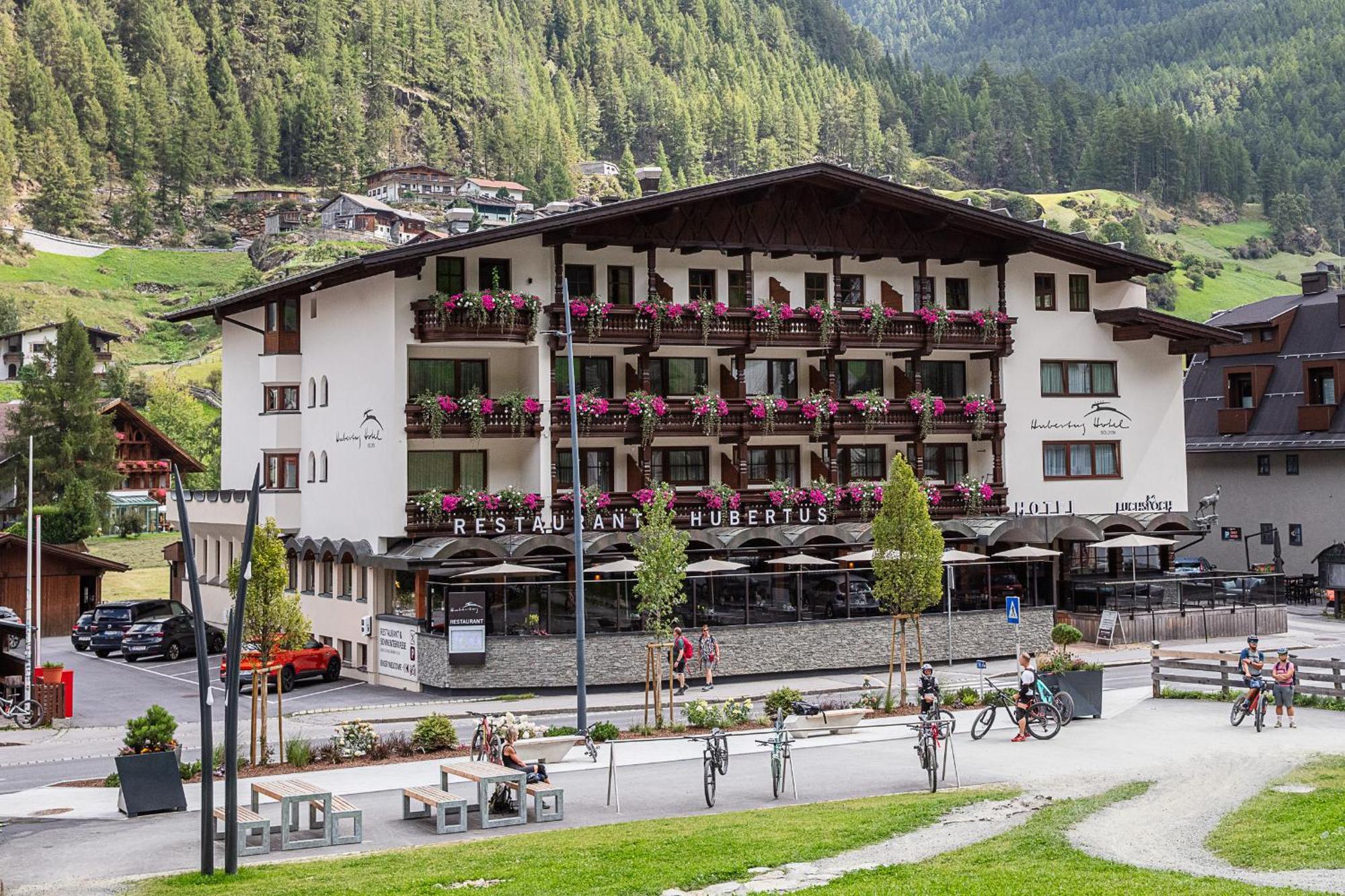 Hotel Hubertus Inkl Summer Card Sölden Exteriér fotografie
