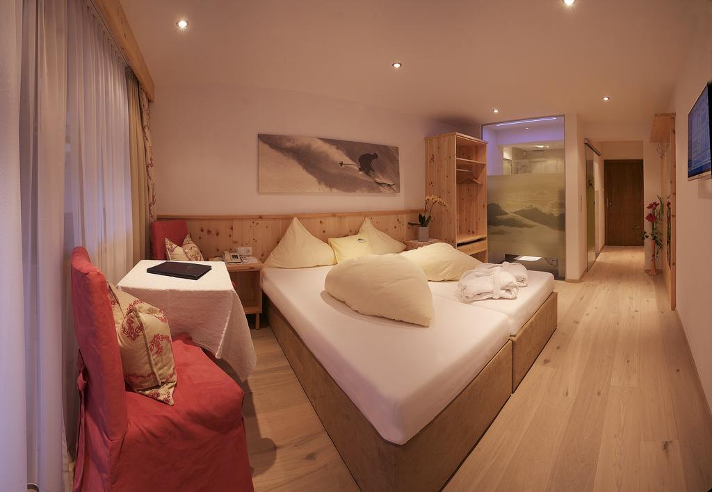 Hotel Hubertus Inkl Summer Card Sölden Exteriér fotografie